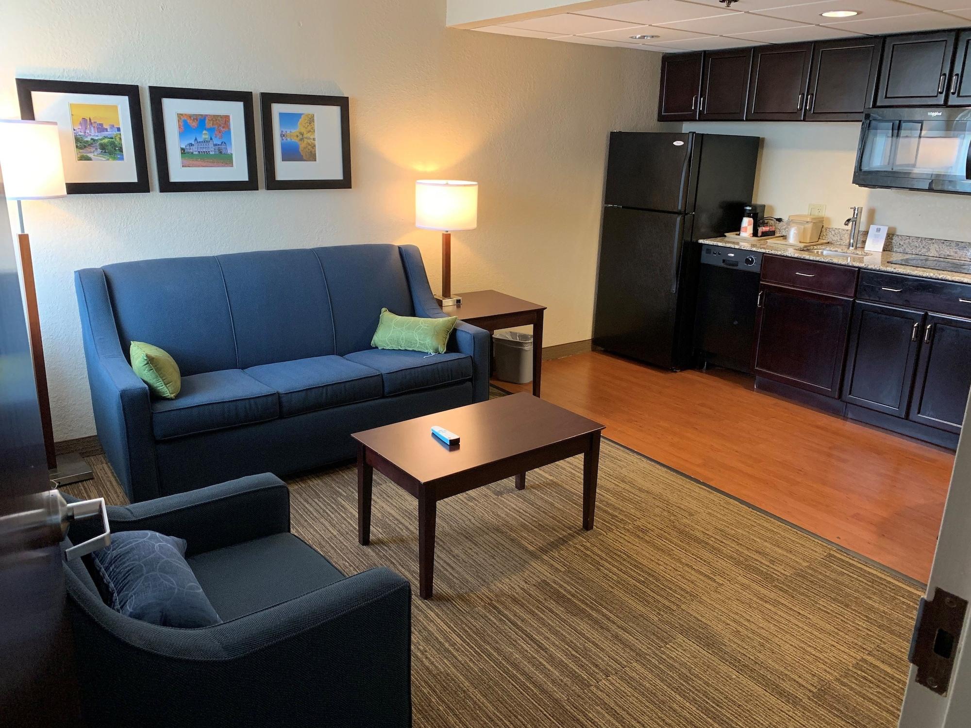 Comfort Inn & Suites East Hartford - Hartford Eksteriør bilde