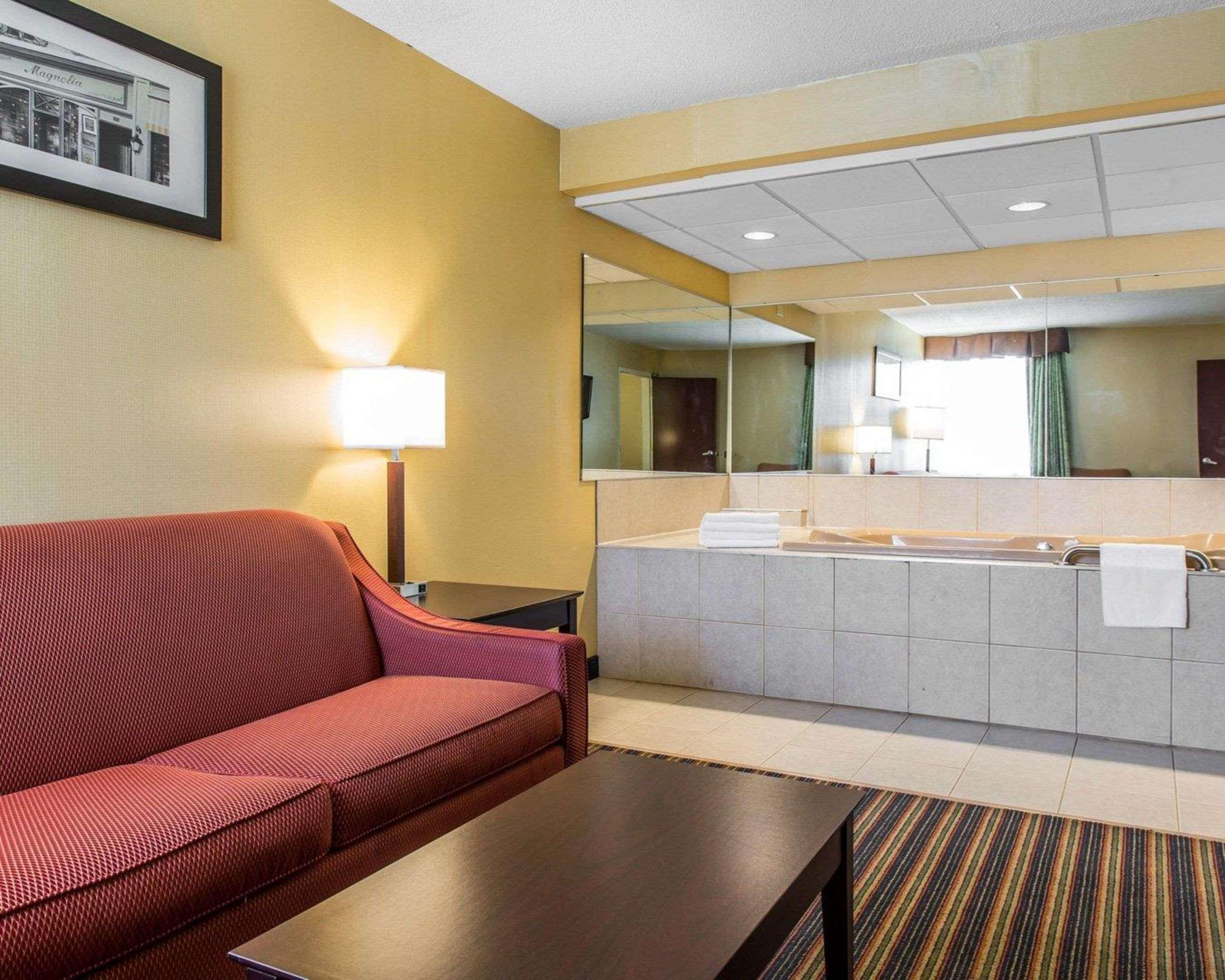 Comfort Inn & Suites East Hartford - Hartford Eksteriør bilde