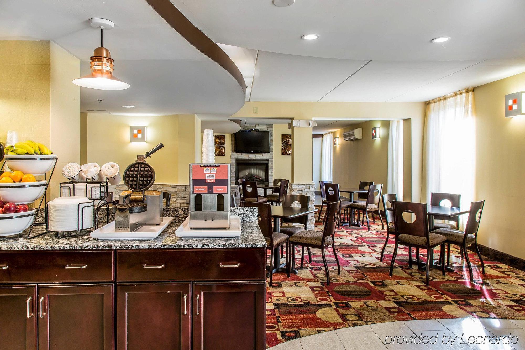 Comfort Inn & Suites East Hartford - Hartford Eksteriør bilde